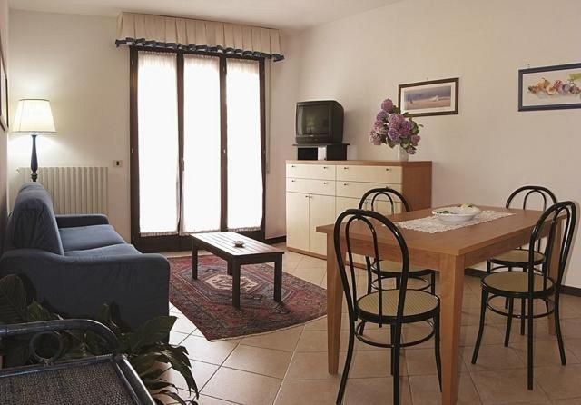 Giada Palace Apartments & Pool - Giada Palace Group Λούκα Εξωτερικό φωτογραφία