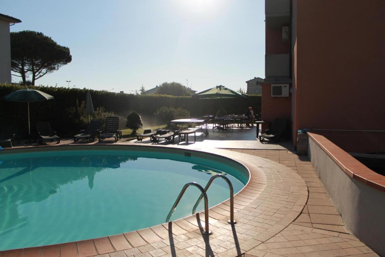 Giada Palace Apartments & Pool - Giada Palace Group Λούκα Εξωτερικό φωτογραφία